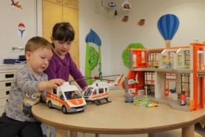 Playmobil Spiel-Spende für die Kinderklinik